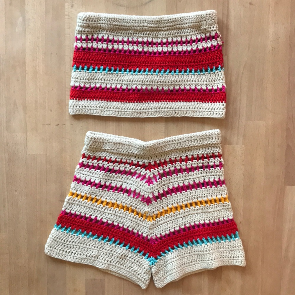Matching crochet set